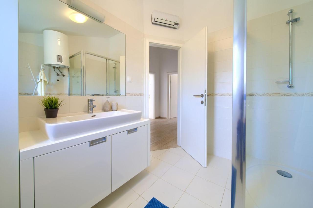 Apartments Aster مالينسكا المظهر الخارجي الصورة
