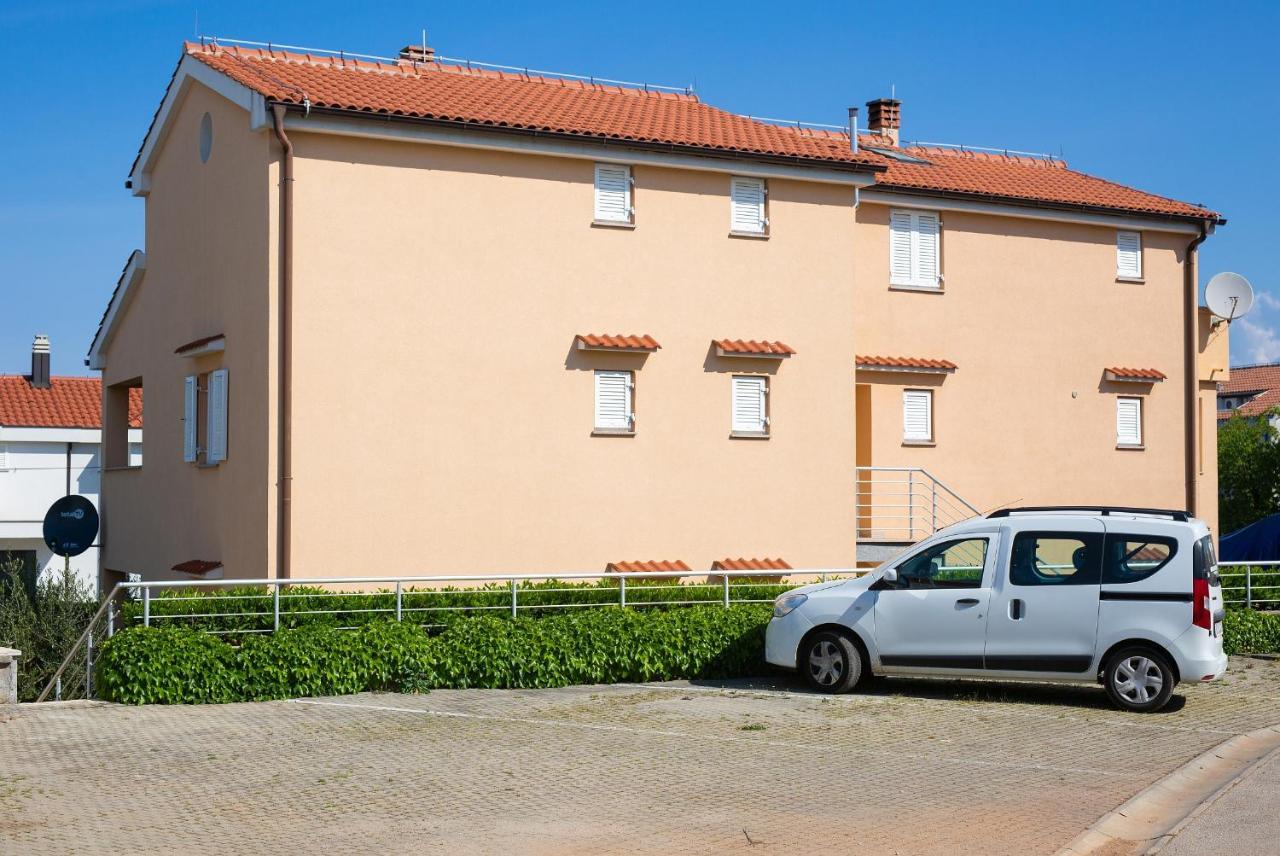 Apartments Aster مالينسكا المظهر الخارجي الصورة