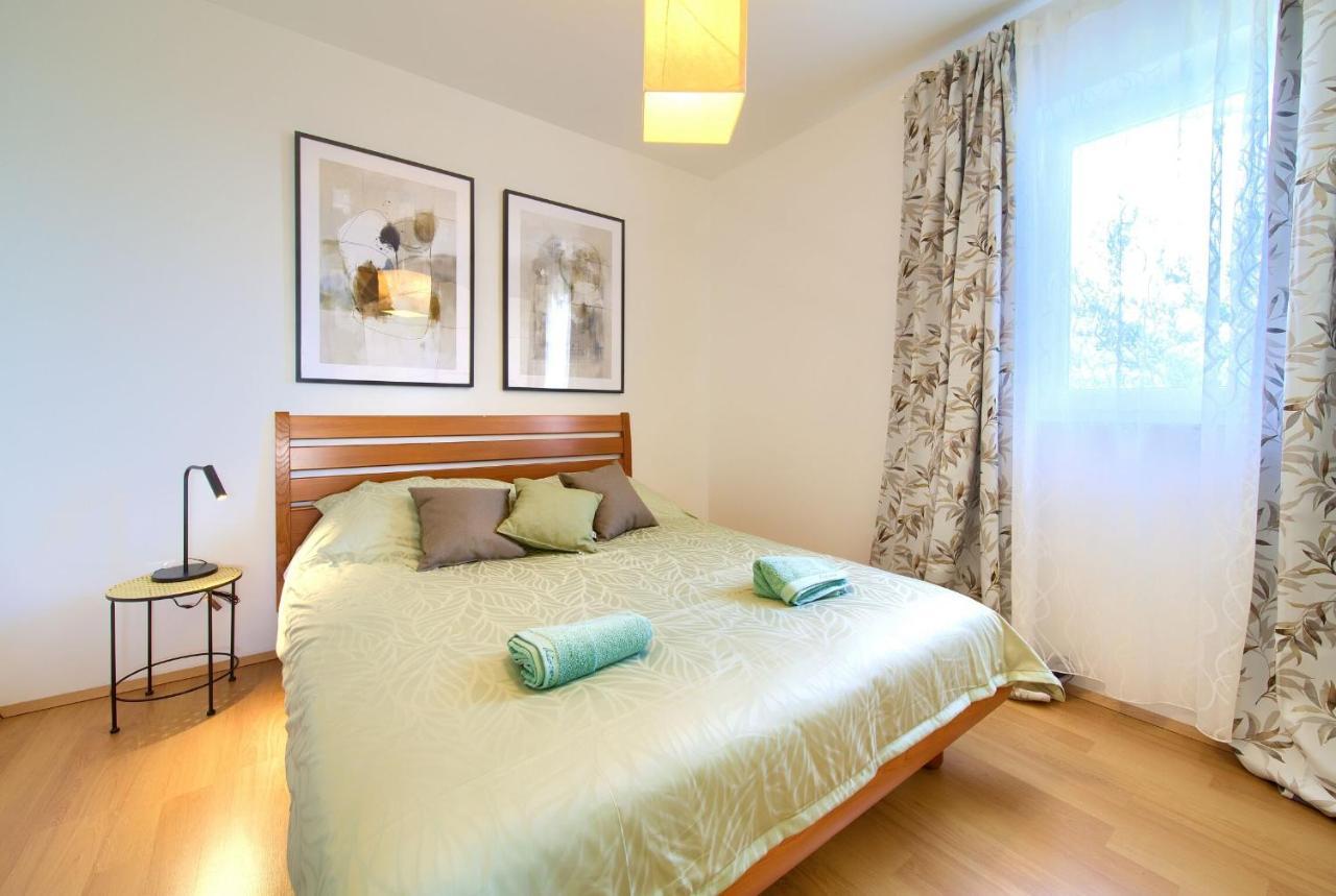 Apartments Aster مالينسكا المظهر الخارجي الصورة