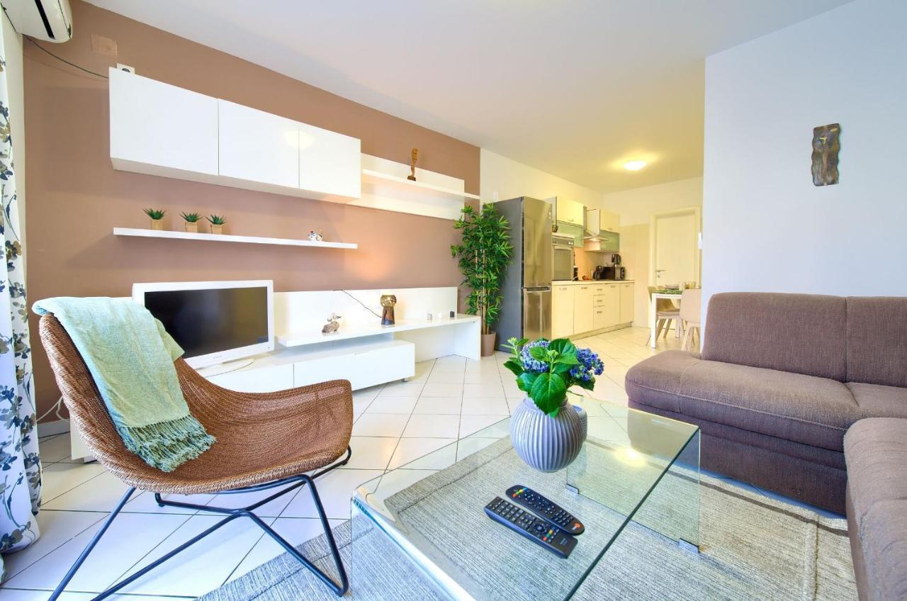 Apartments Aster مالينسكا المظهر الخارجي الصورة
